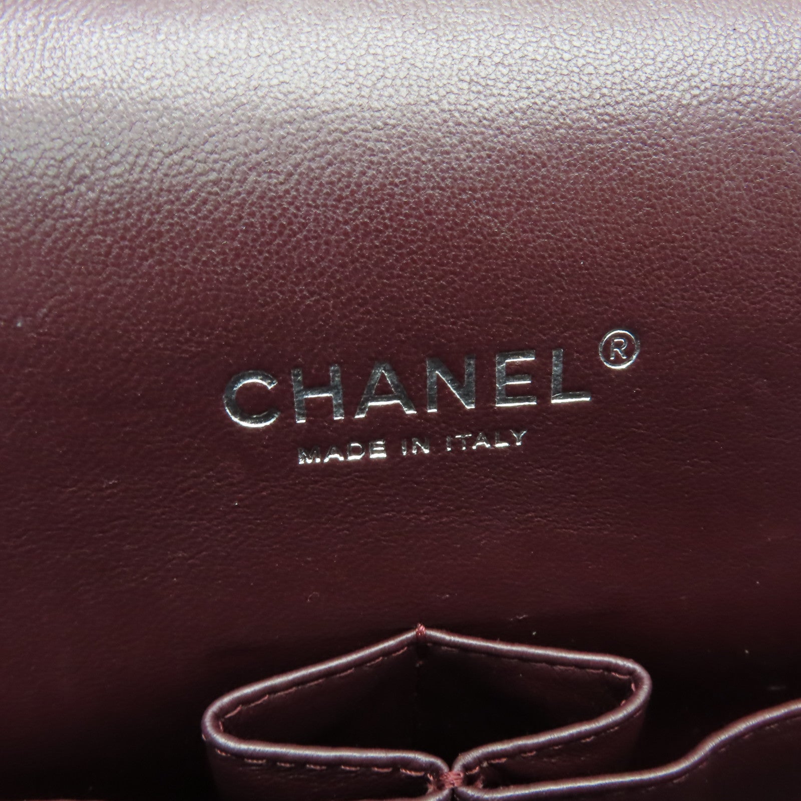 CHANEL 【均一特價】菱格Caviar皮革Classic銀扣鏈帶肩背袋黑色