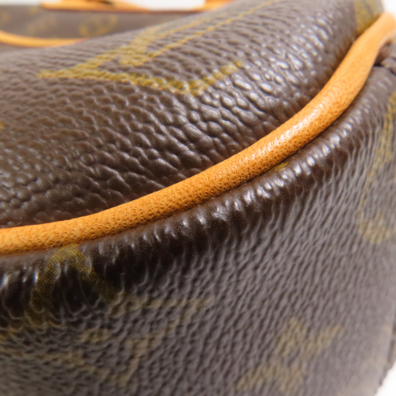 LOUIS VUITTON Monogram Trouville金扣手挽袋