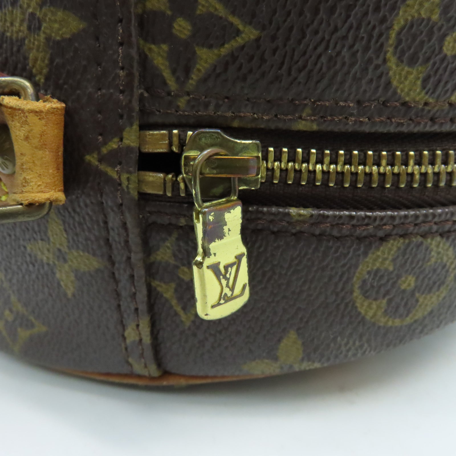 LOUIS VUITTON 【激減優惠】Monogram Blois金扣肩背袋啡色