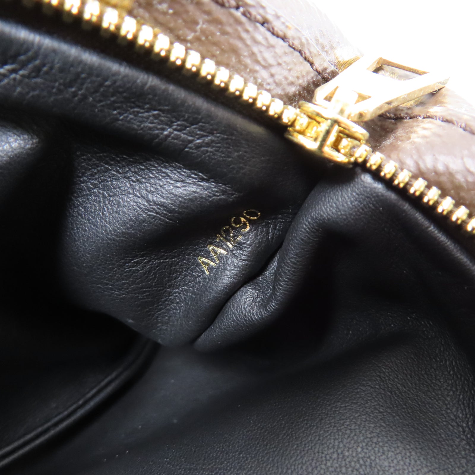 LOUIS VUITTON 【激減優惠】Monogram Reverse Multi Pochette金扣肩背袋啡色/黑色