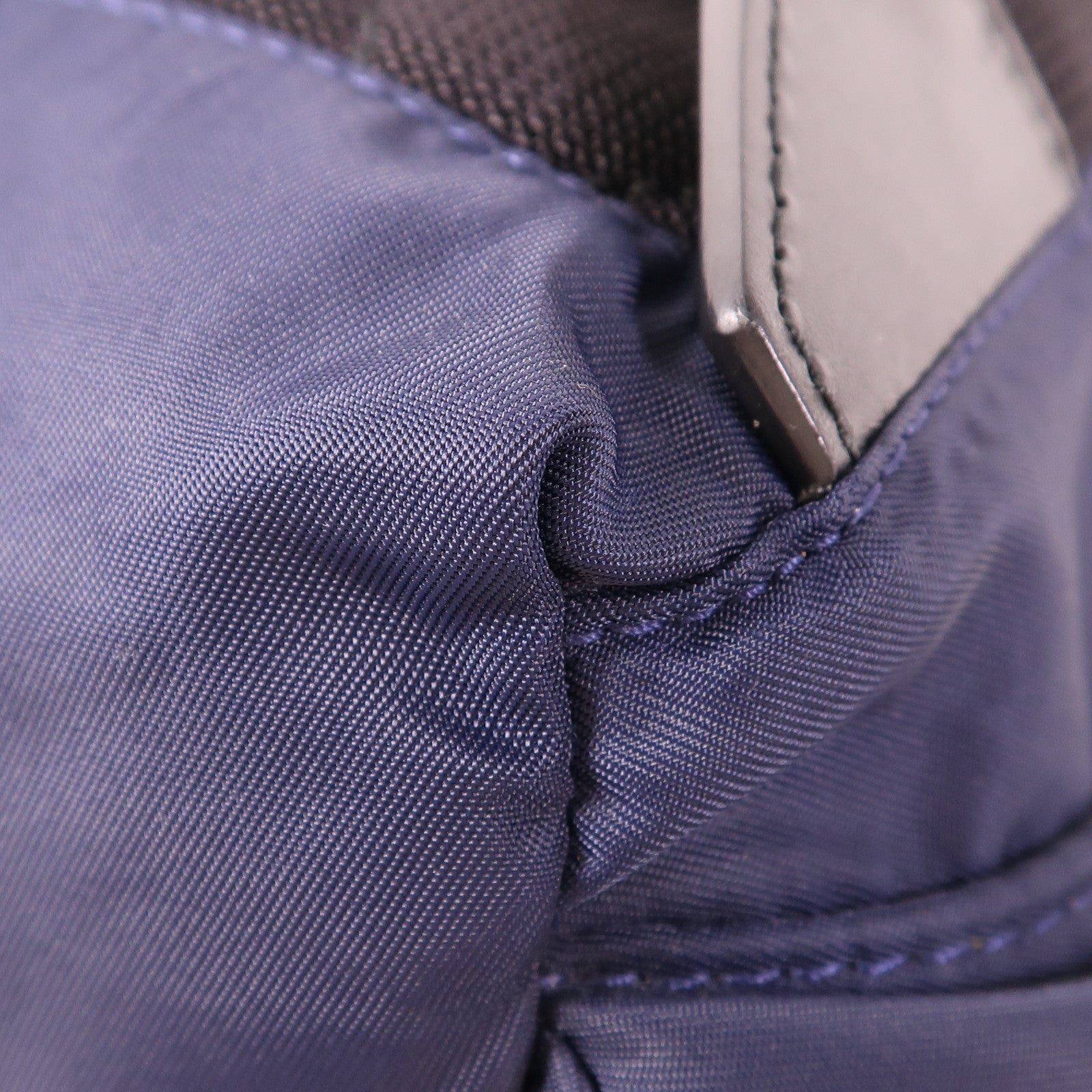 BURBERRY 尼龍Backpack金扣背包