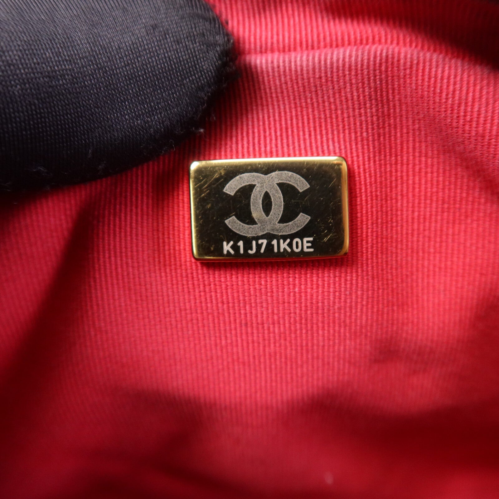 CHANEL 【激減優惠】牛皮皮革Camera Bag金扣鏈帶肩背袋