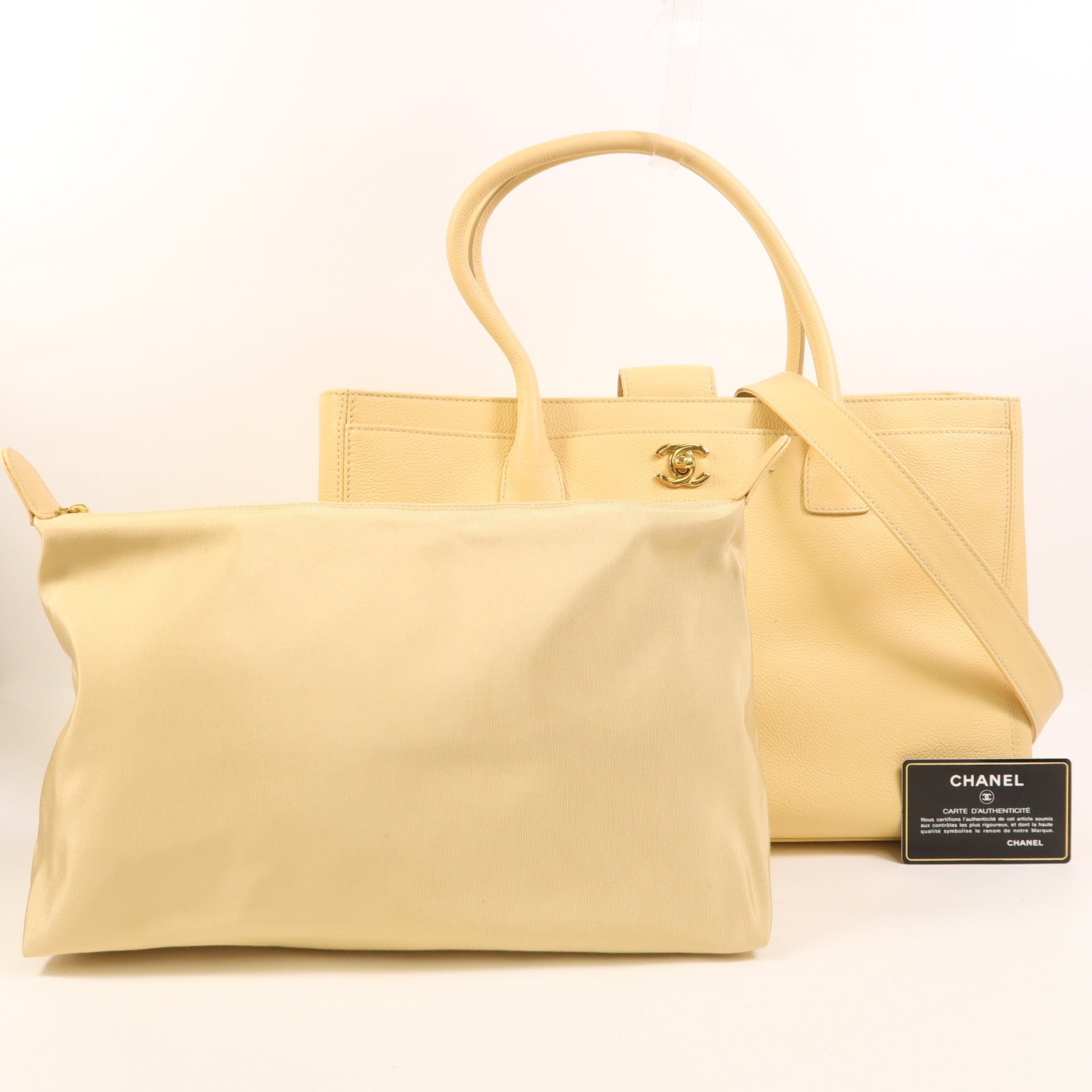 CHANEL 牛皮皮革Executive Cerf Tote金扣手挽肩背兩用袋