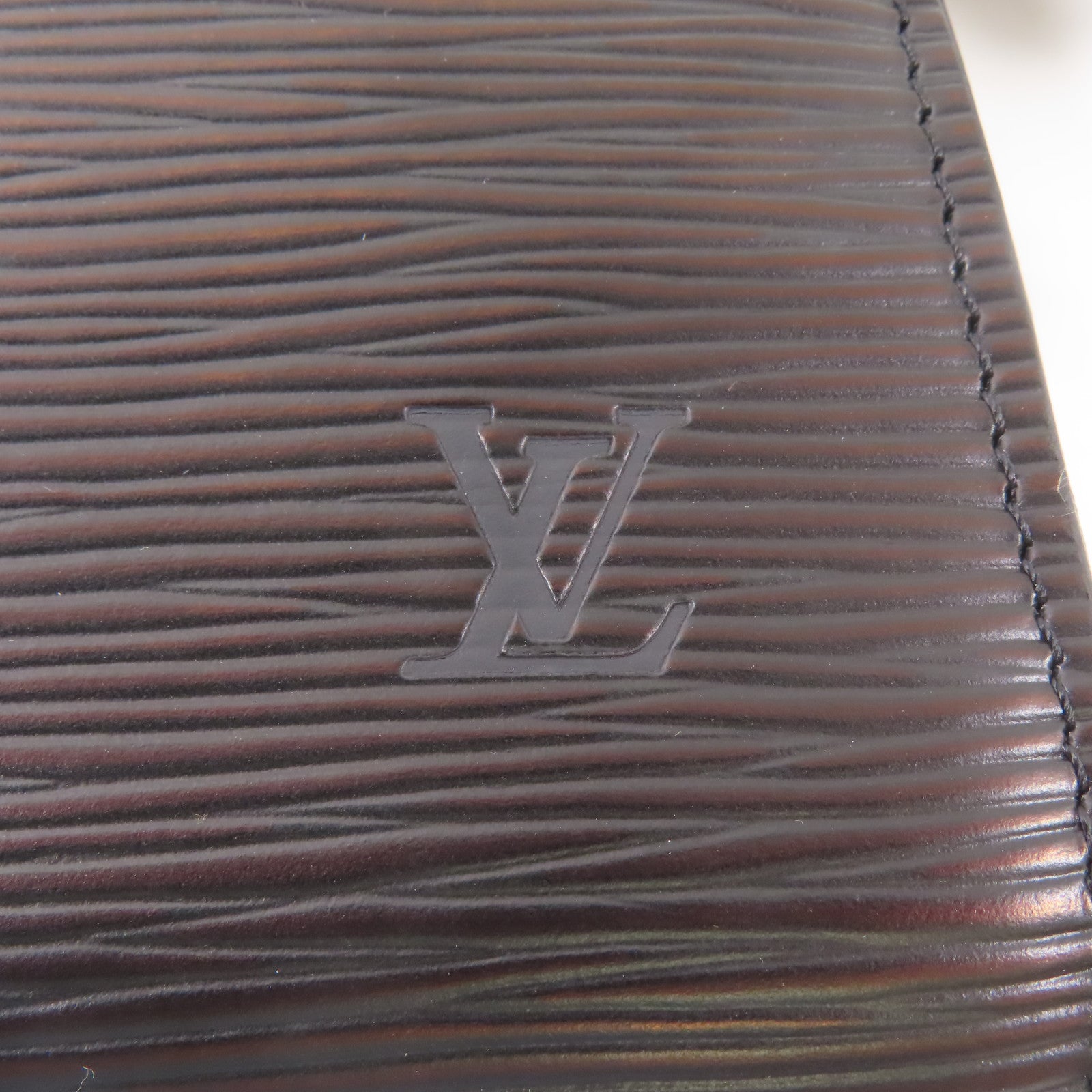 LOUIS VUITTON Epi Pochette Accessories Pouch金扣手挽袋黑色
