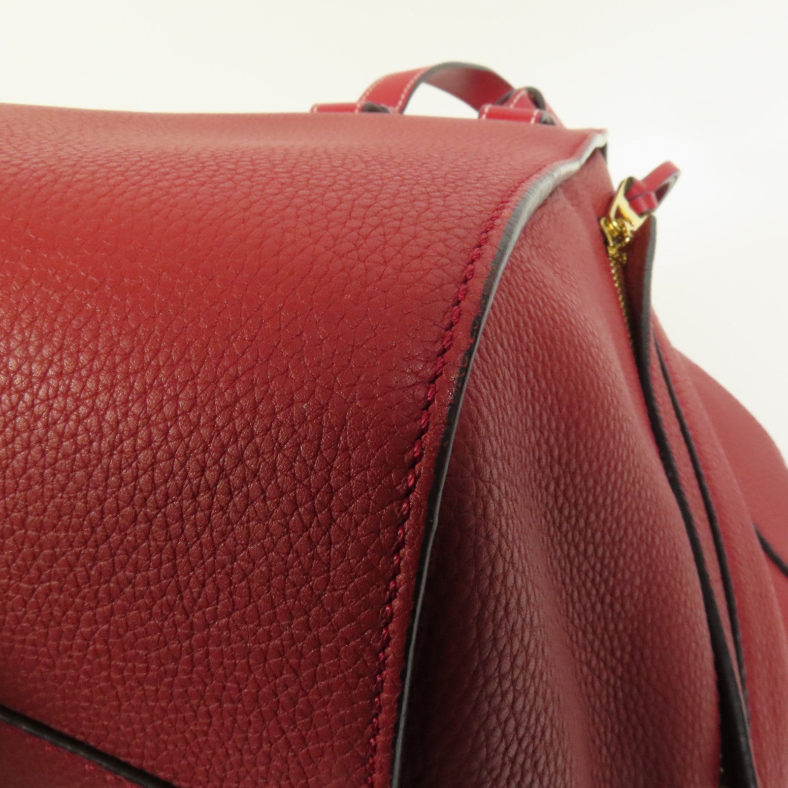 LOEWE 牛皮皮革Hammock Small金扣肩背袋