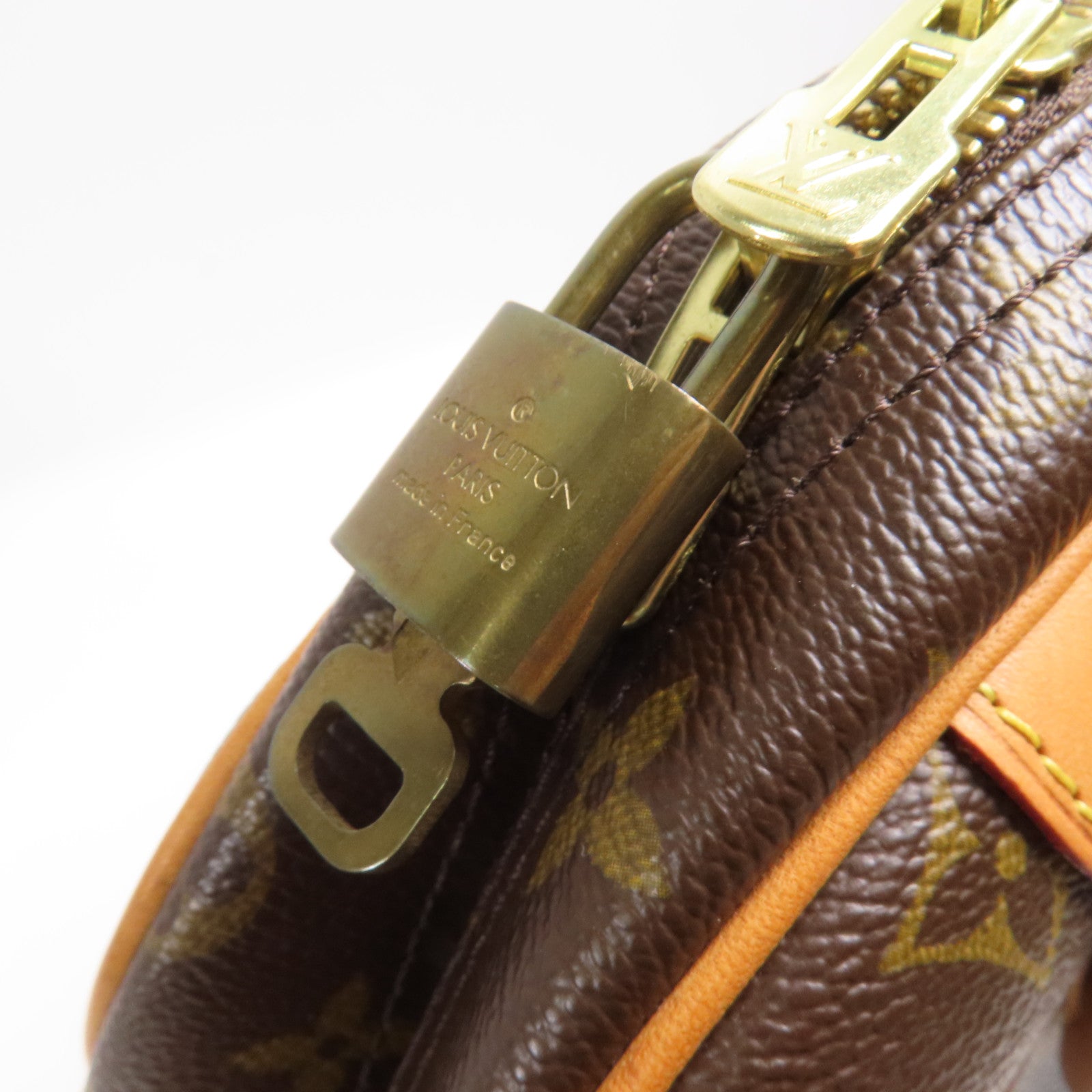 LOUIS VUITTON Monogram Trouville金扣手挽袋