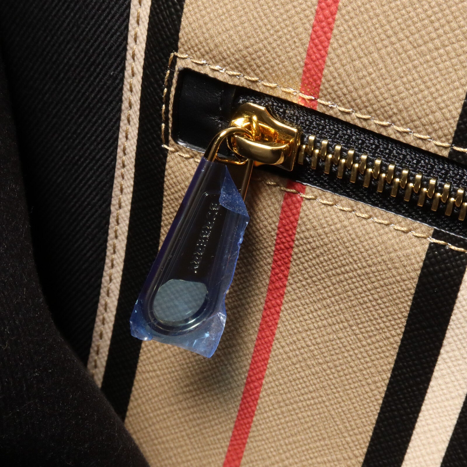 BURBERRY 塗層帆布Icon Stripe手挽袋