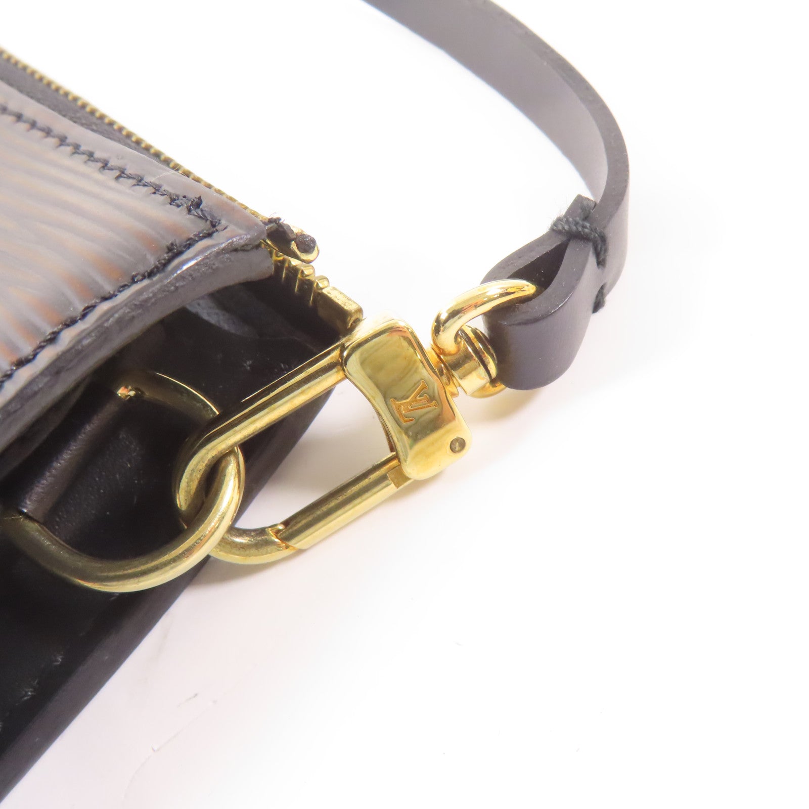 LOUIS VUITTON Epi Pochette Accessories Pouch金扣手挽袋黑色