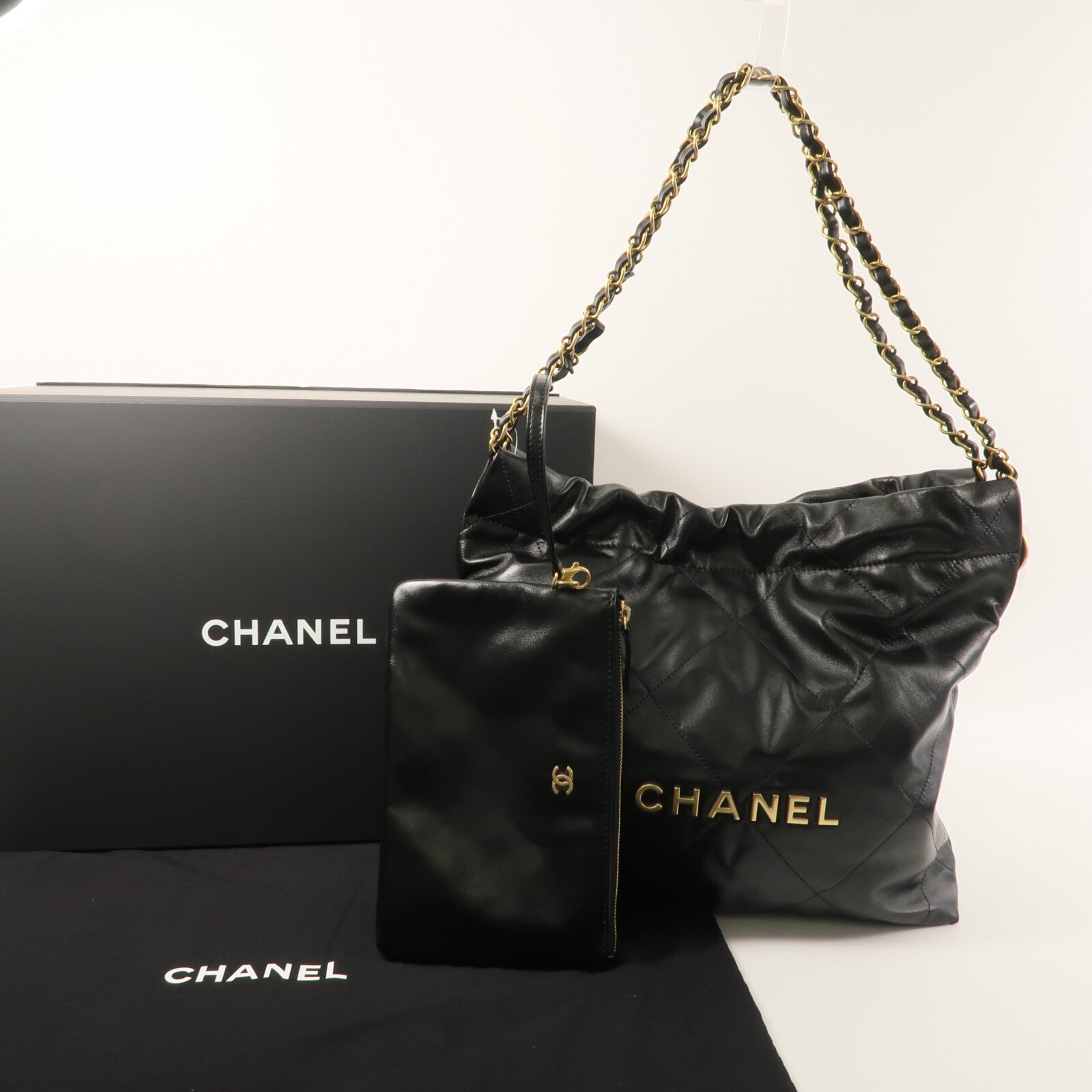 CHANEL 牛皮皮革C22 Small鏈帶肩背袋