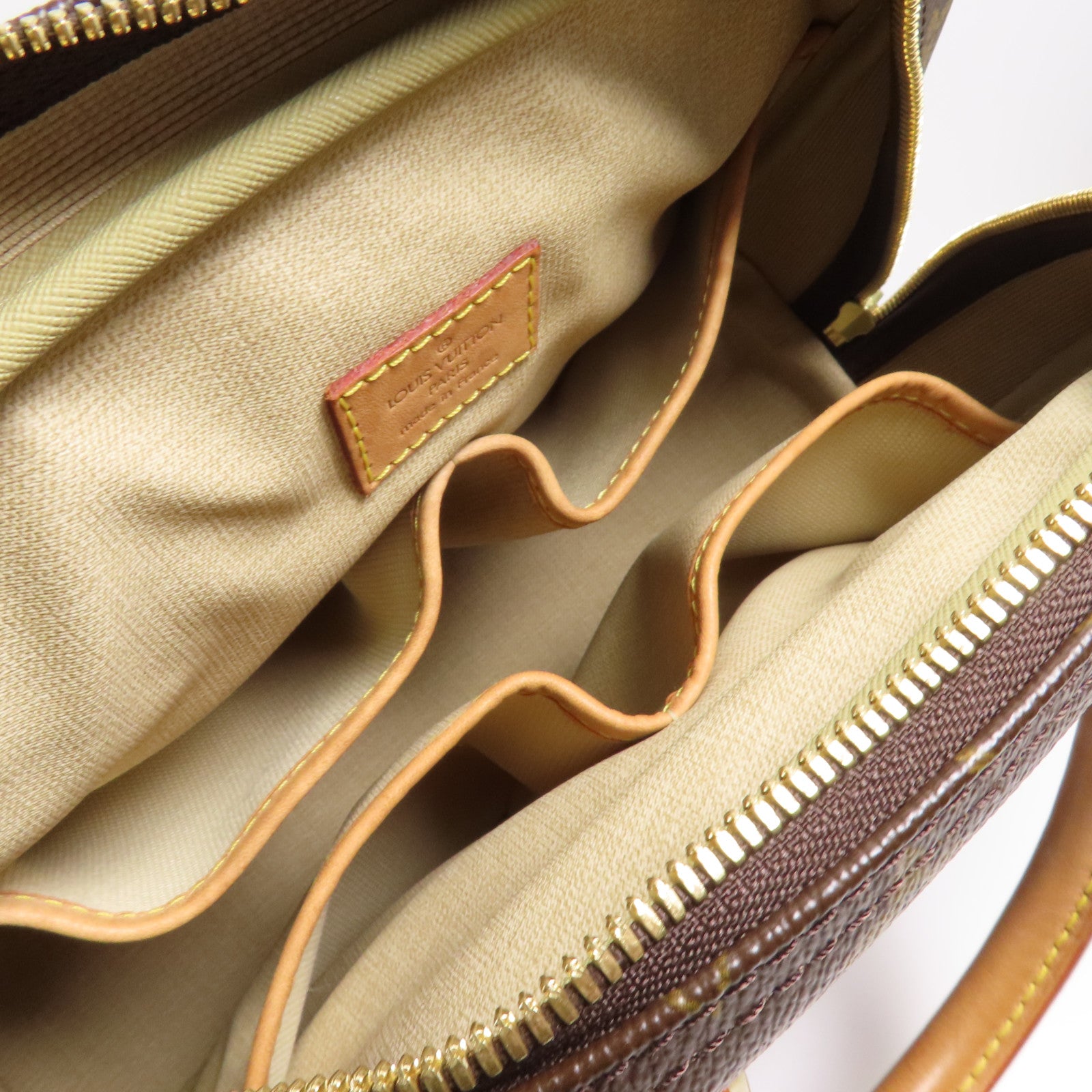 LOUIS VUITTON Monogram Trouville金扣手挽袋