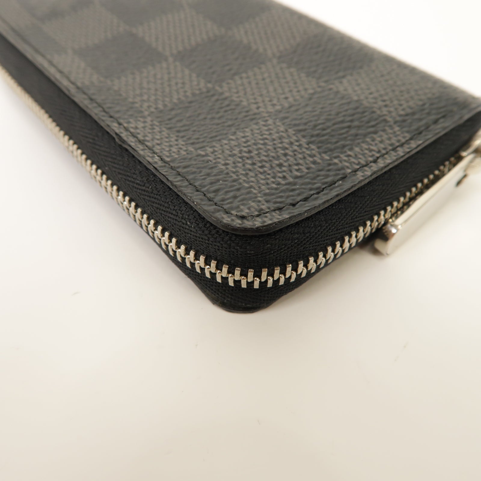 LOUIS VUITTON 【清倉大減價】Damier Graphite Card Case银扣卡片套黑色