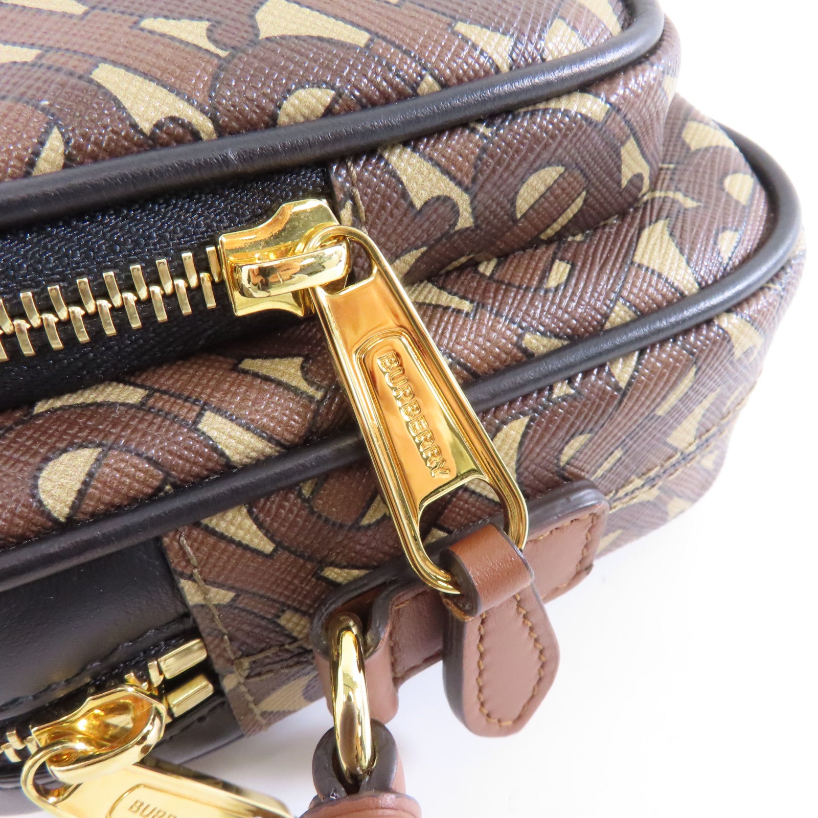 BURBERRY 【激減優惠】塗層帆布Shoulder Bag金扣肩背袋啡色