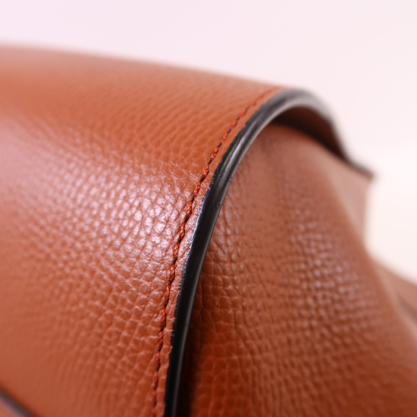 LOEWE 牛皮皮革Hammock Small金扣手挽肩背兩用袋