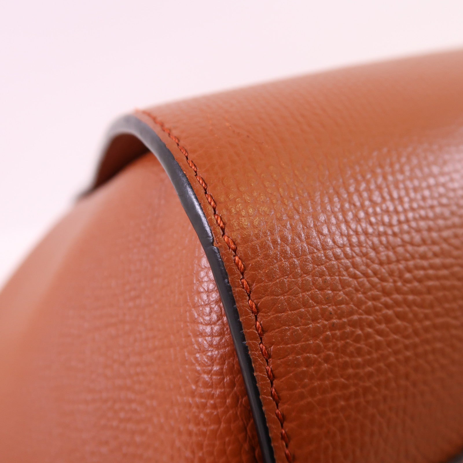 LOEWE 牛皮皮革Hammock Small金扣手挽肩背兩用袋