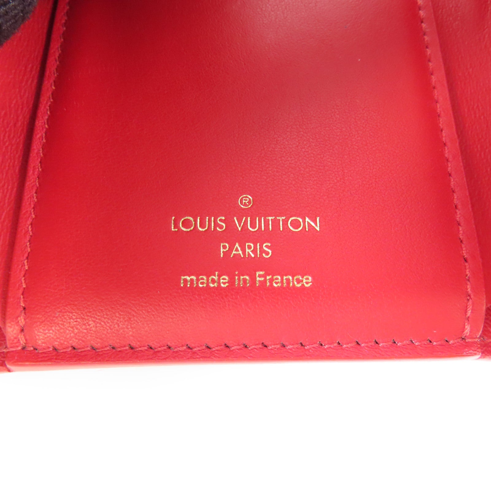 LOUIS VUITTON 牛皮皮革Capucines金扣錢包