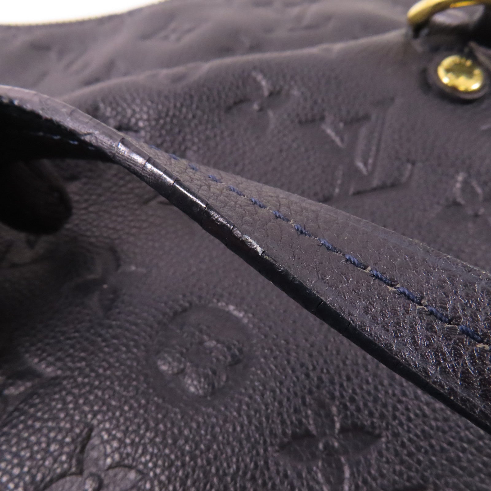 LOUIS VUITTON Monogram Empreinte Lumineuse PM金扣肩背袋