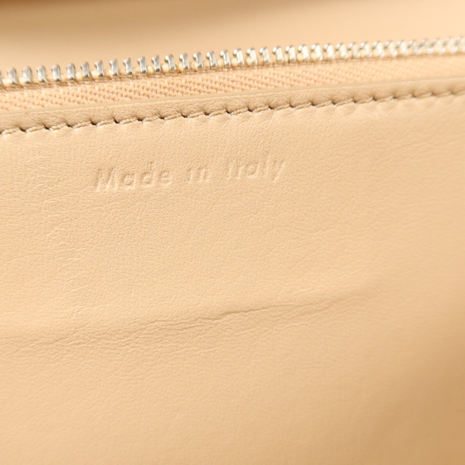 CELINE 牛皮皮革Classic Box Medium肩背袋