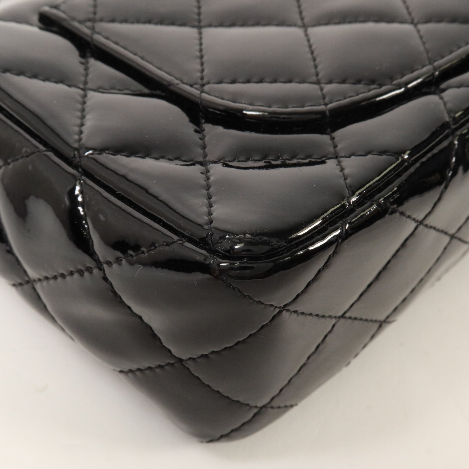 CHANEL 漆皮皮革Mini Classic 20鏈帶肩背袋