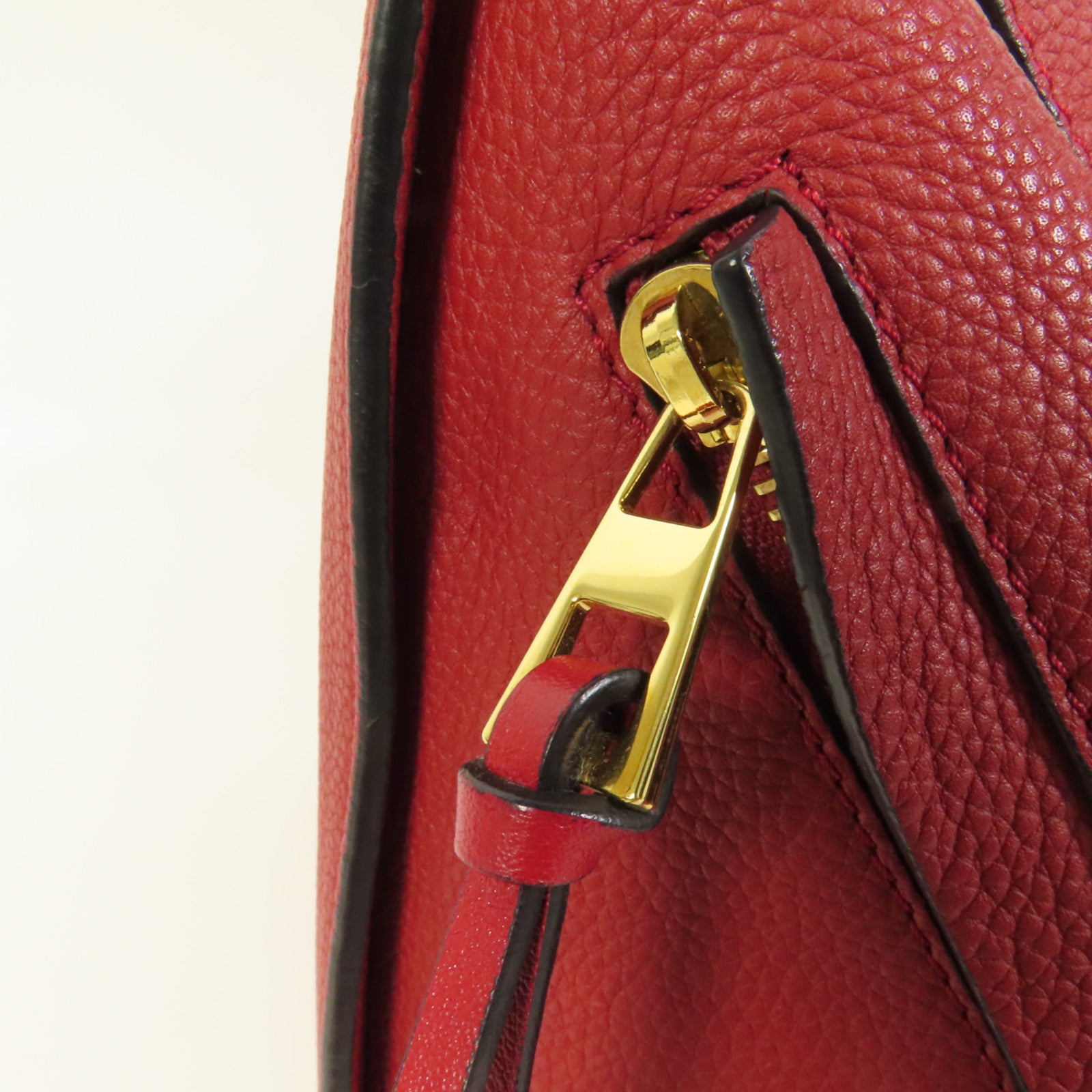 LOEWE 牛皮皮革Hammock Small金扣肩背袋