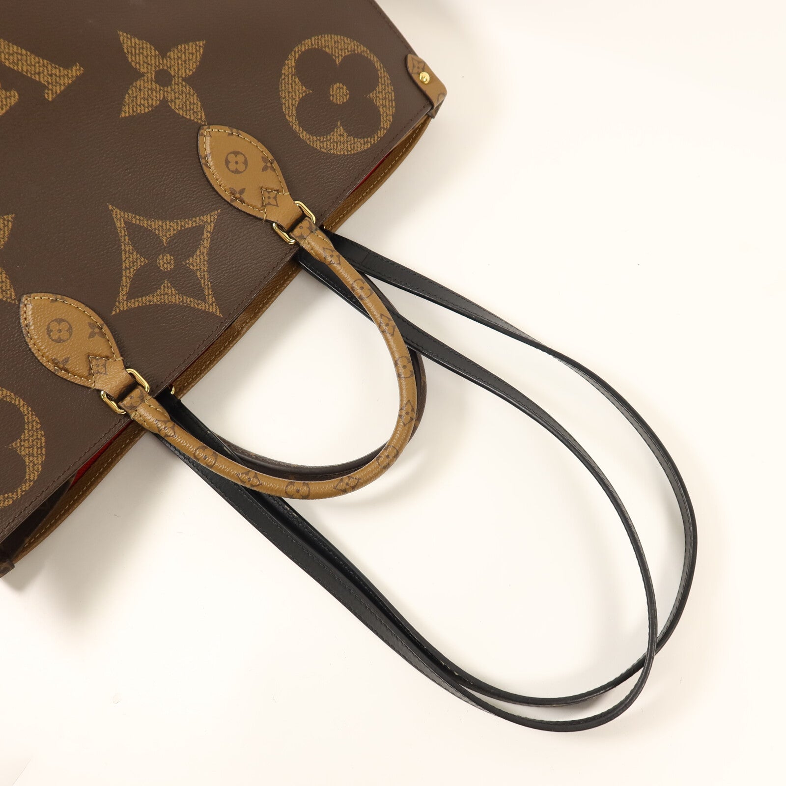 LOUIS VUITTON Monogram Giant Reverse On The Go GM金扣手挽肩背兩用袋