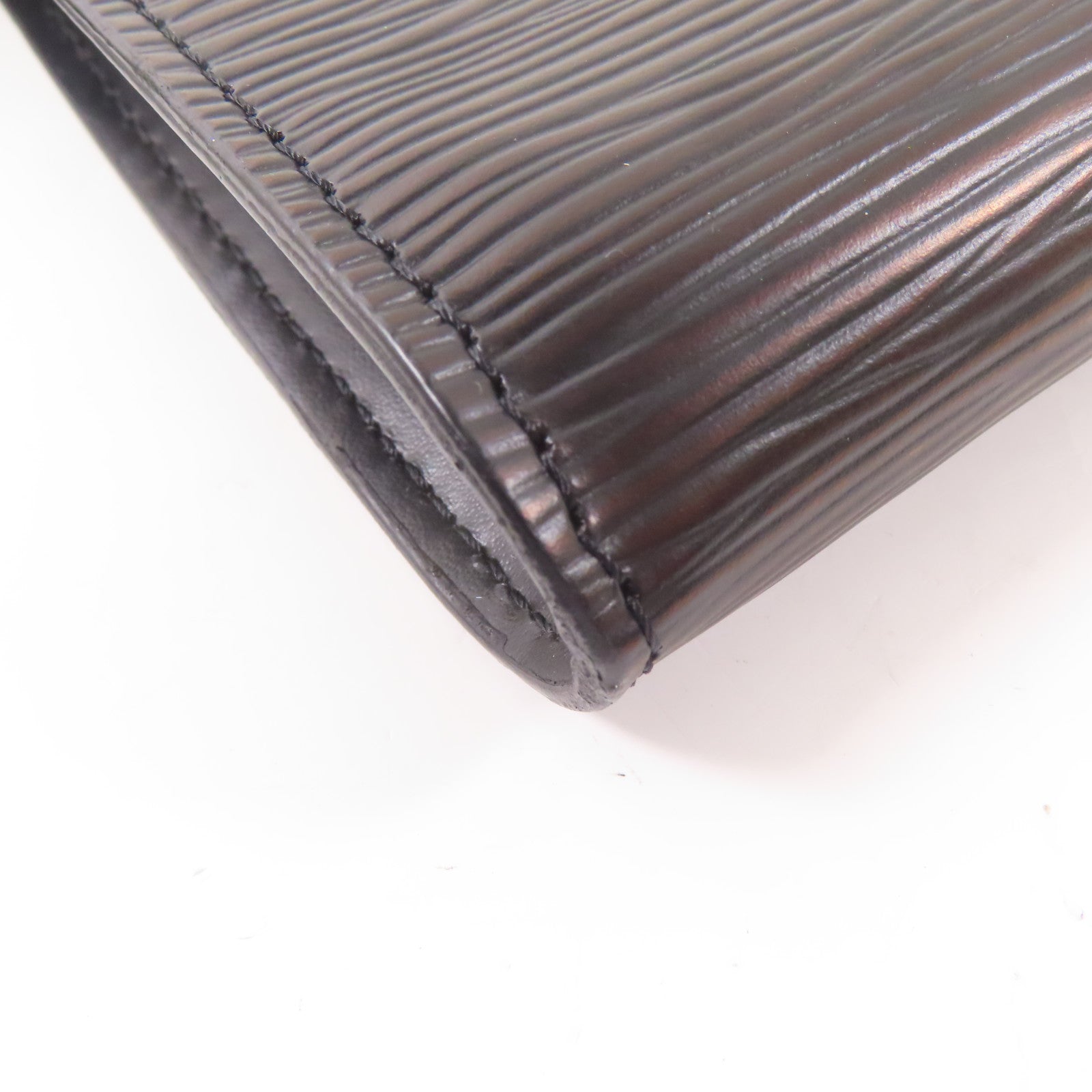 LOUIS VUITTON Epi Pochette Accessories Pouch金扣手挽袋黑色