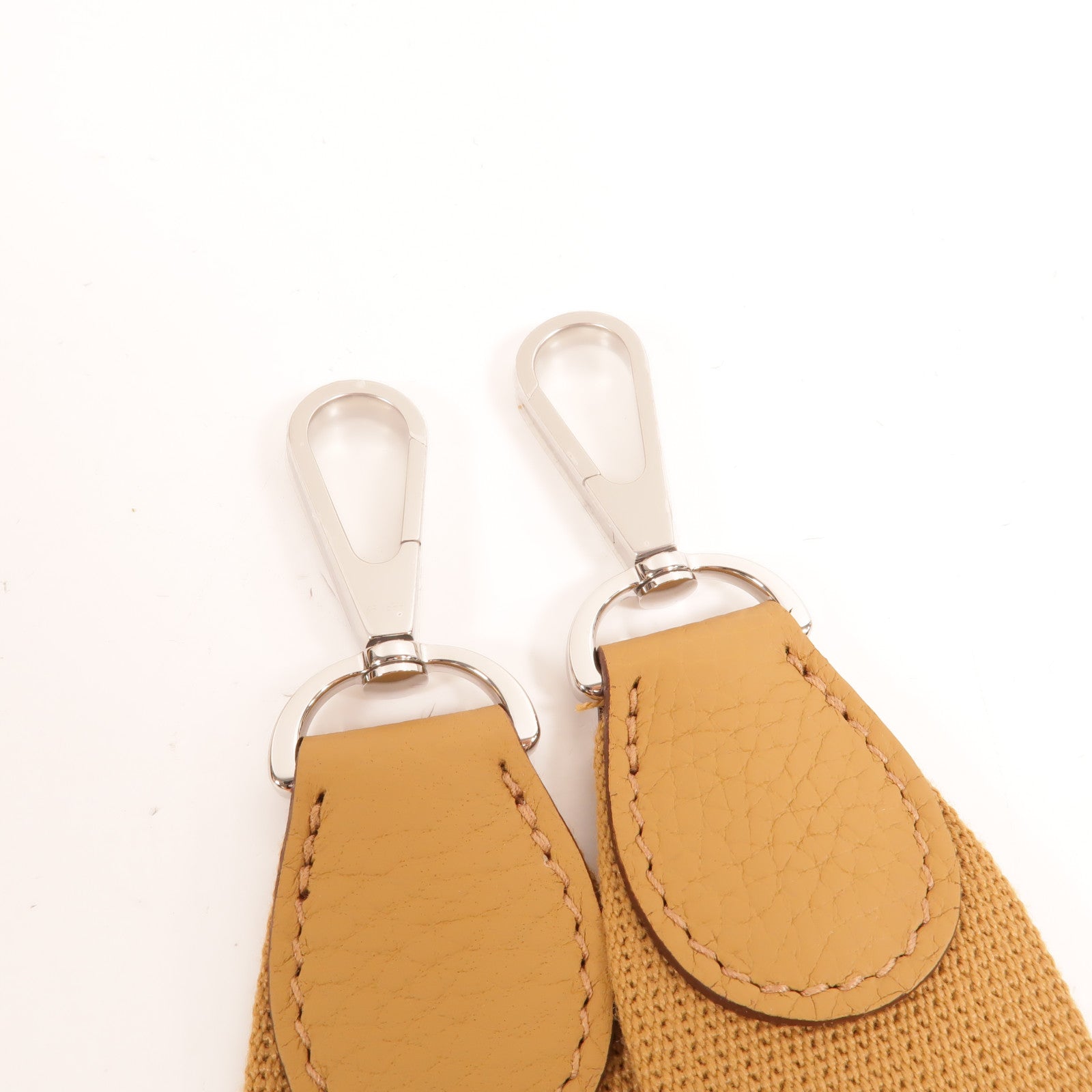 HERMES Clemence皮革Evelyne 23肩背袋Biscuit