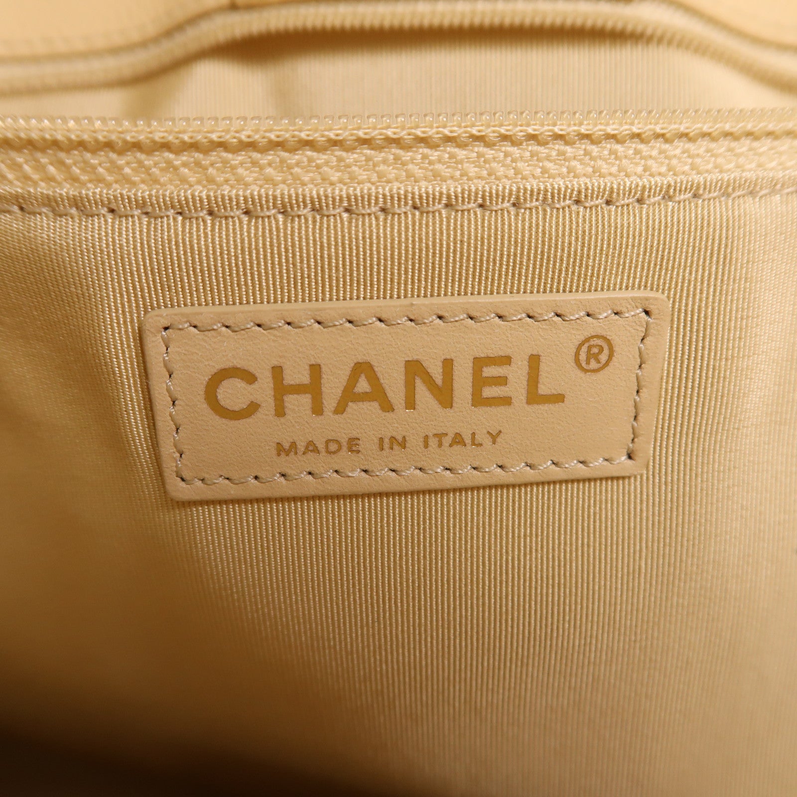 CHANEL 牛皮皮革Executive Cerf Tote金扣手挽肩背兩用袋