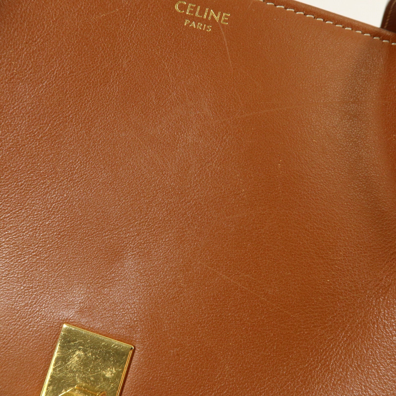 CELINE 牛皮皮革Soft 16 Small肩背袋