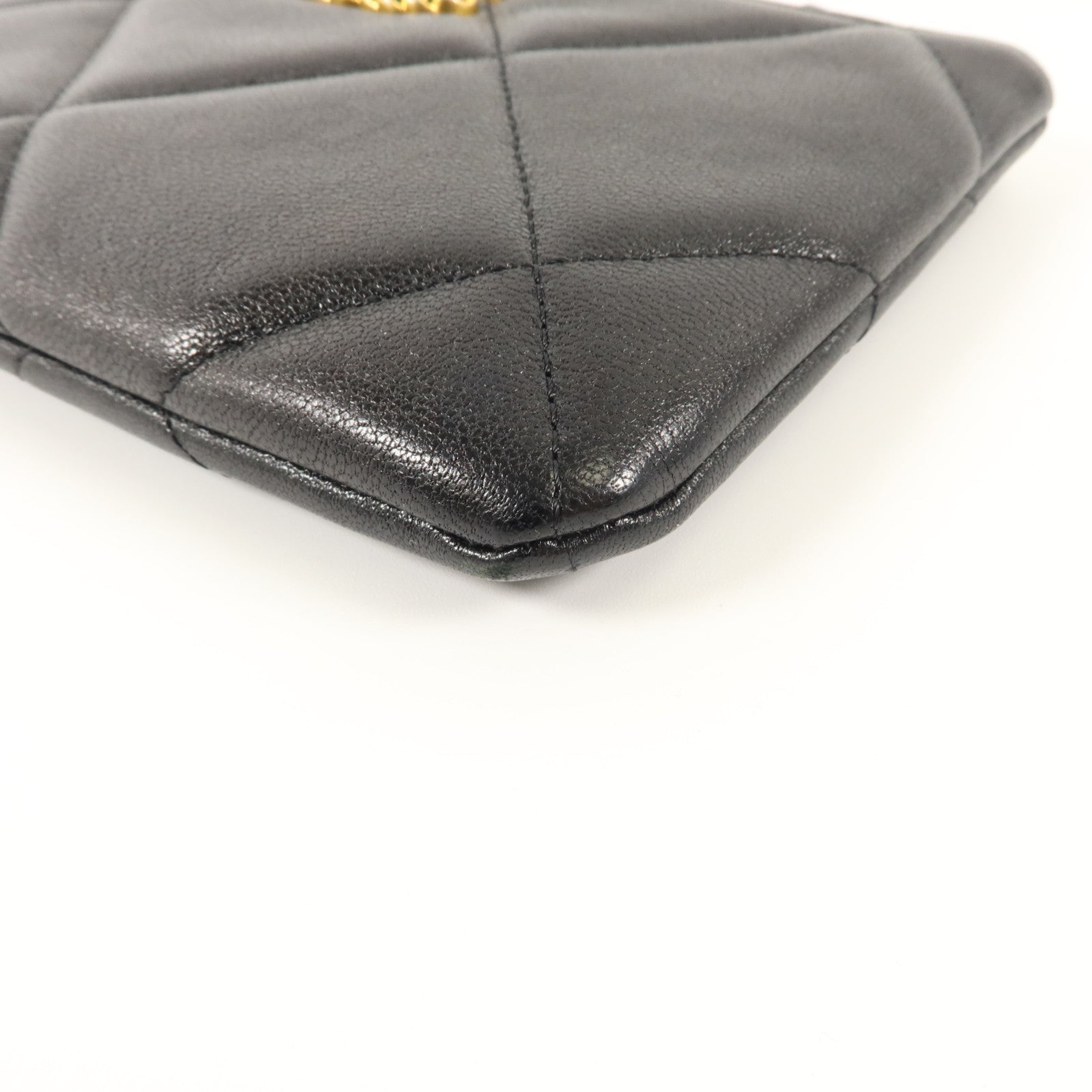 CHANEL 羊皮皮革19 Mini Pouch小袋