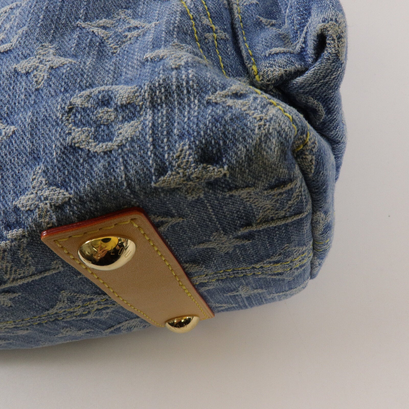 LOUIS VUITTON 牛仔布Carryall Cargo PM肩背袋
