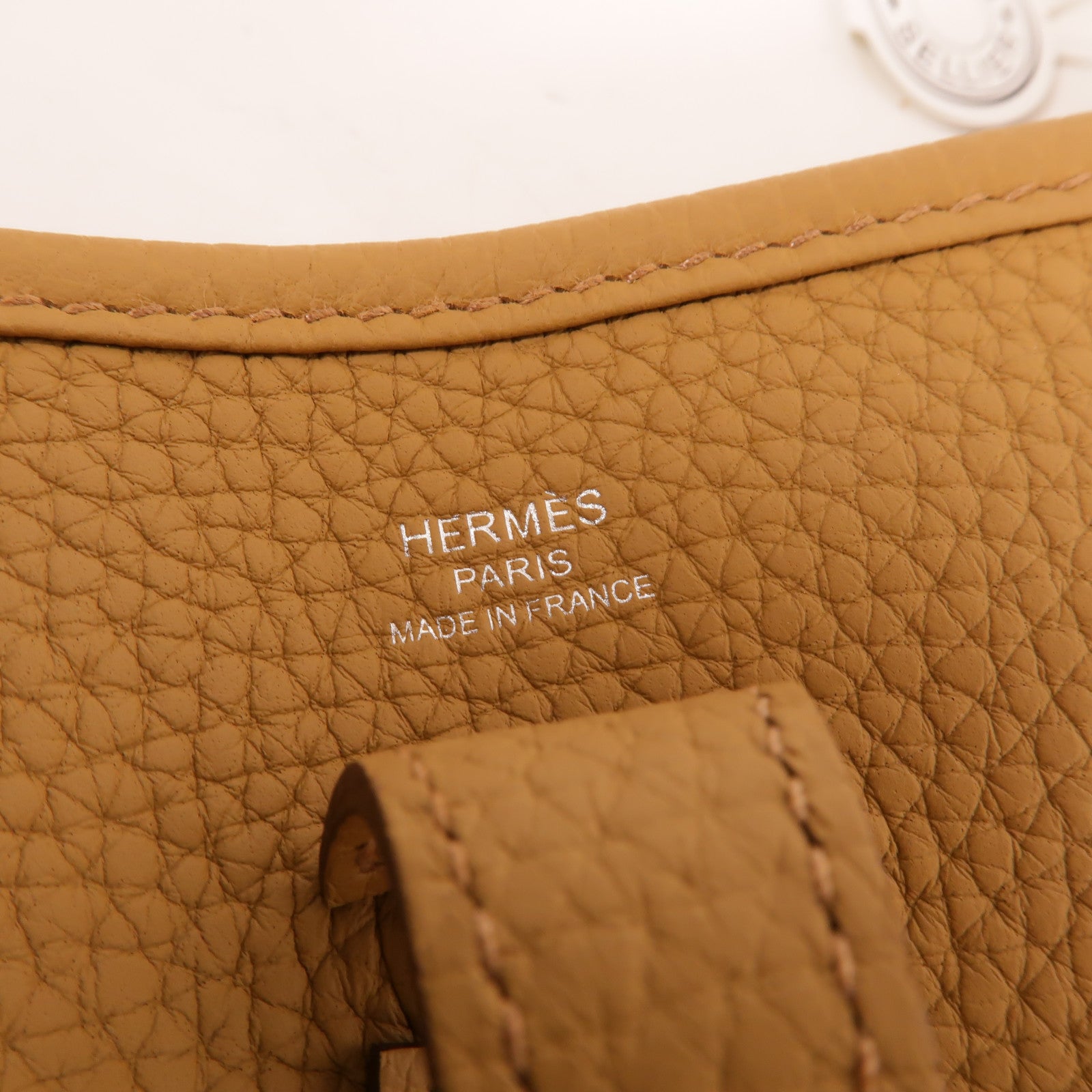 HERMES Clemence皮革Evelyne 23肩背袋Biscuit
