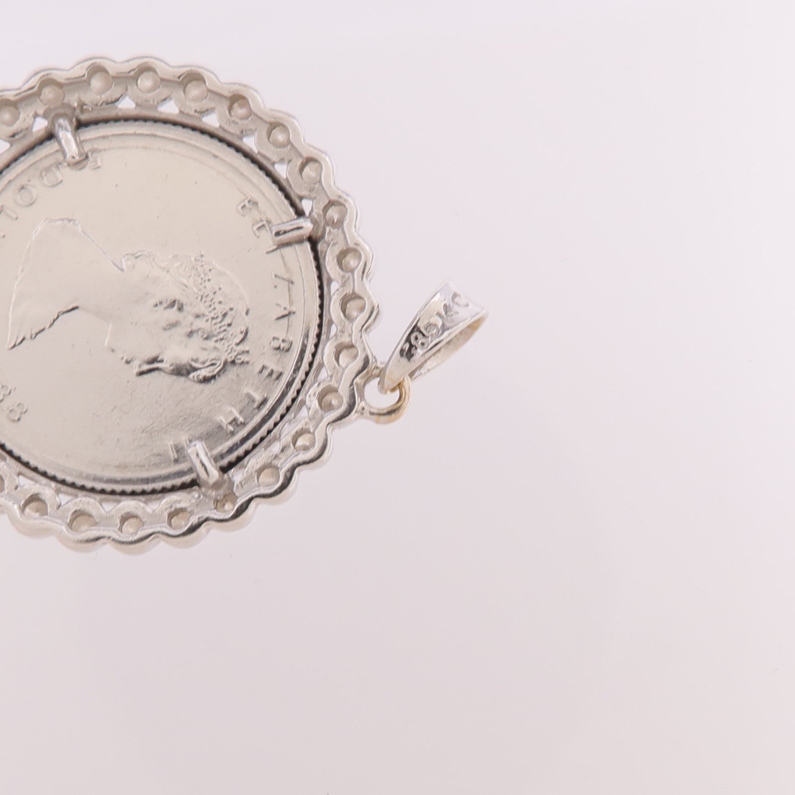 JEWELRY PT9995鉑金/14K白金Canadian Maple Leaf Diamond Pendant Top鑽石吊墜