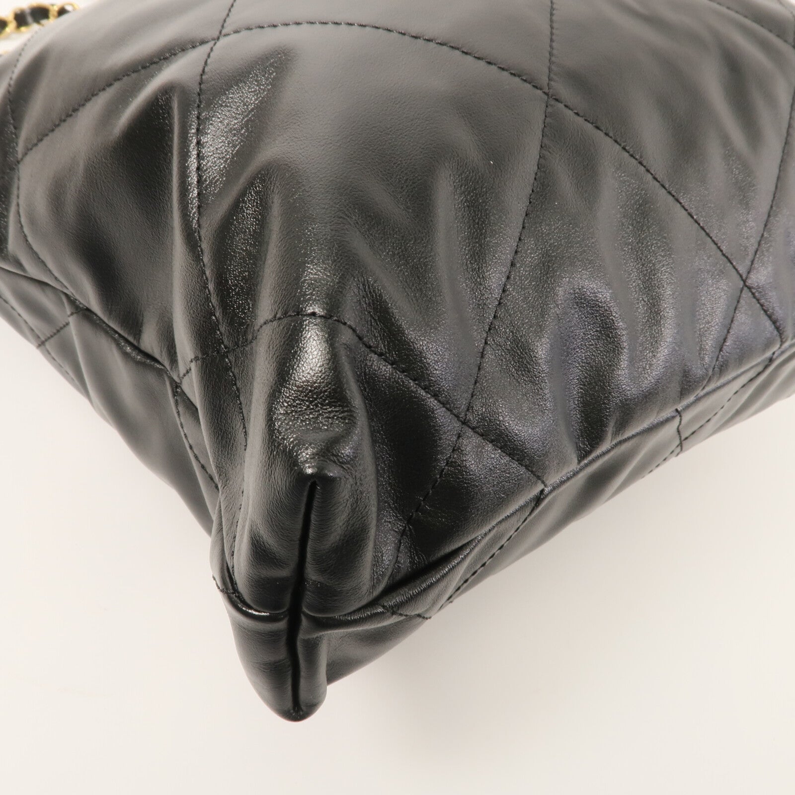 CHANEL 牛皮皮革C22 Small鏈帶肩背袋