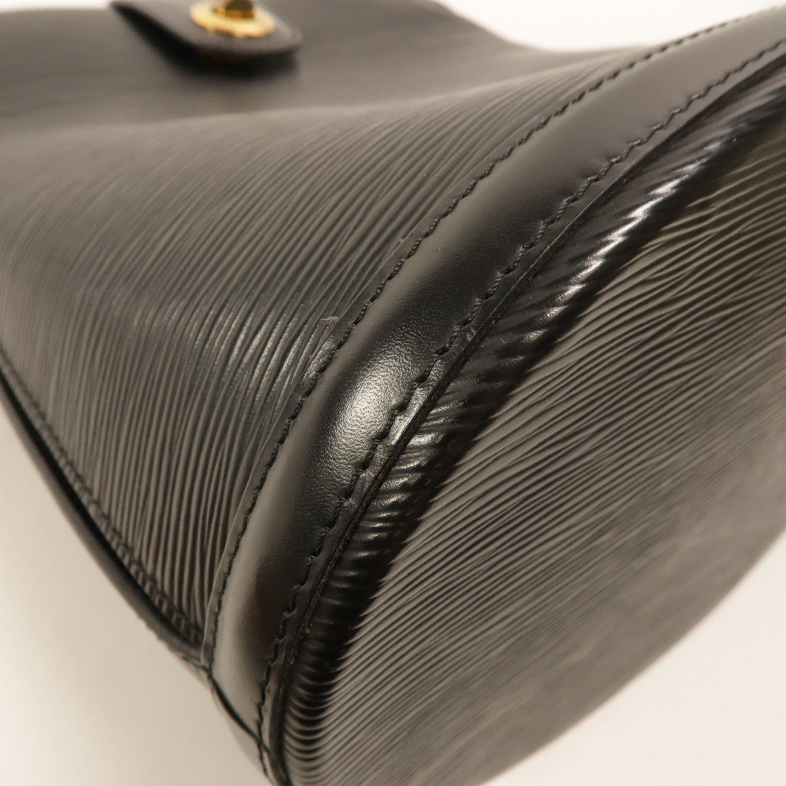 LOUIS VUITTON Epi Cluny肩背袋