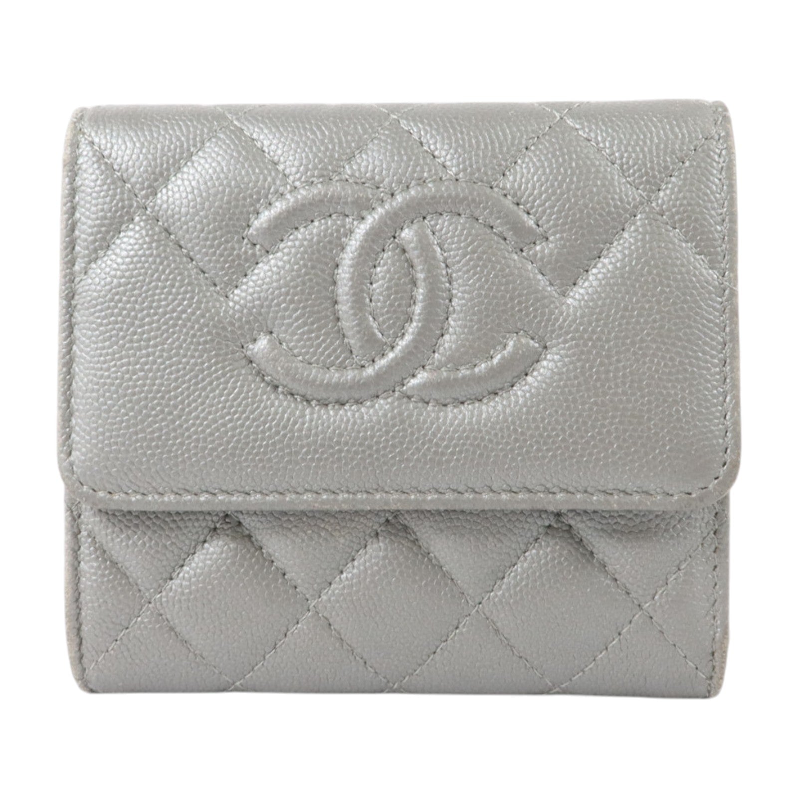 CHANEL 牛皮皮革Trifold Wallet銀扣錢包