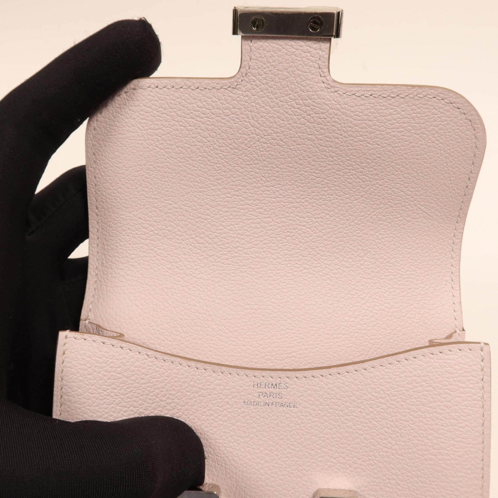 HERMES Evercolor皮革Constance Silm銀扣手拿包Rose Dragee