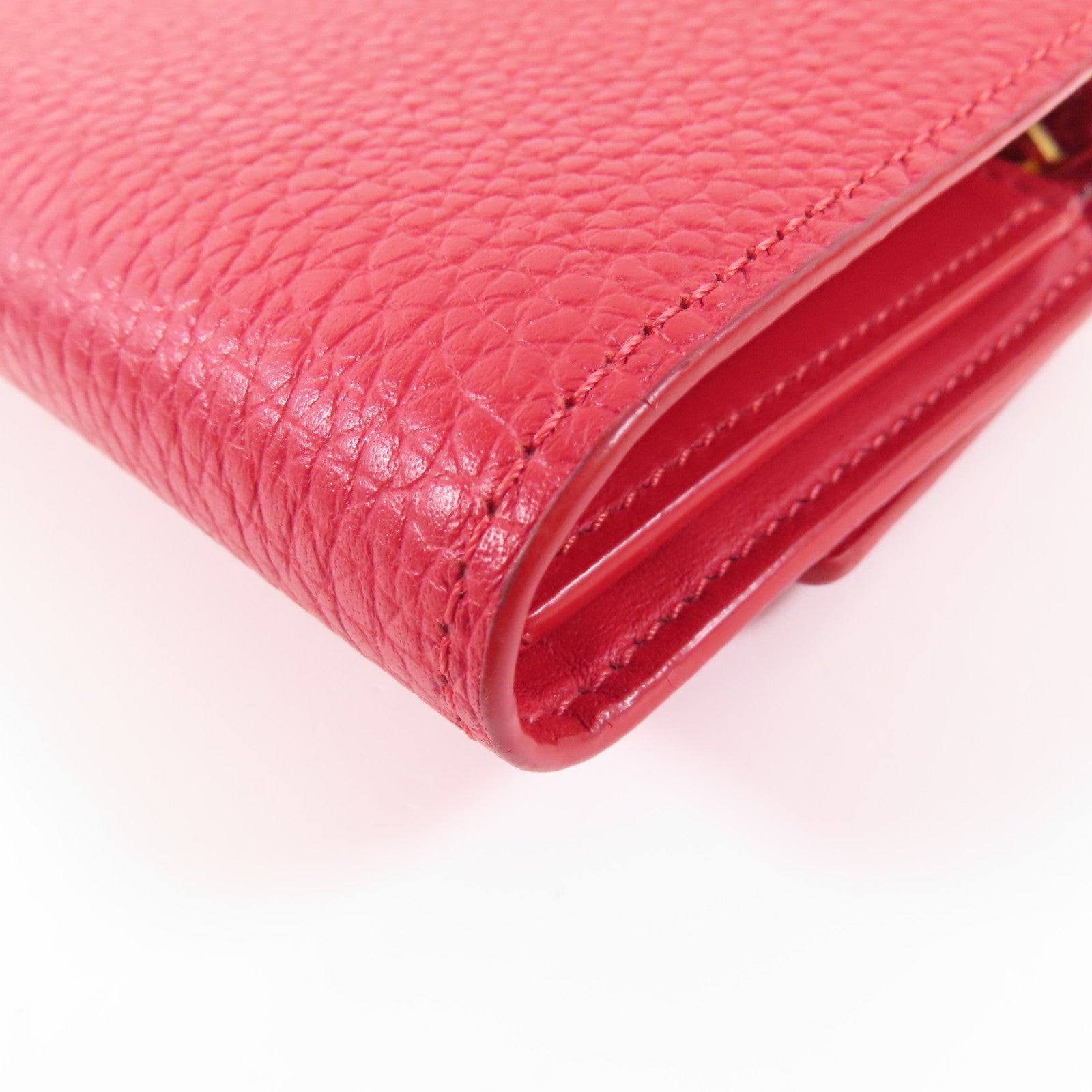 LOUIS VUITTON 牛皮皮革Capucines金扣錢包