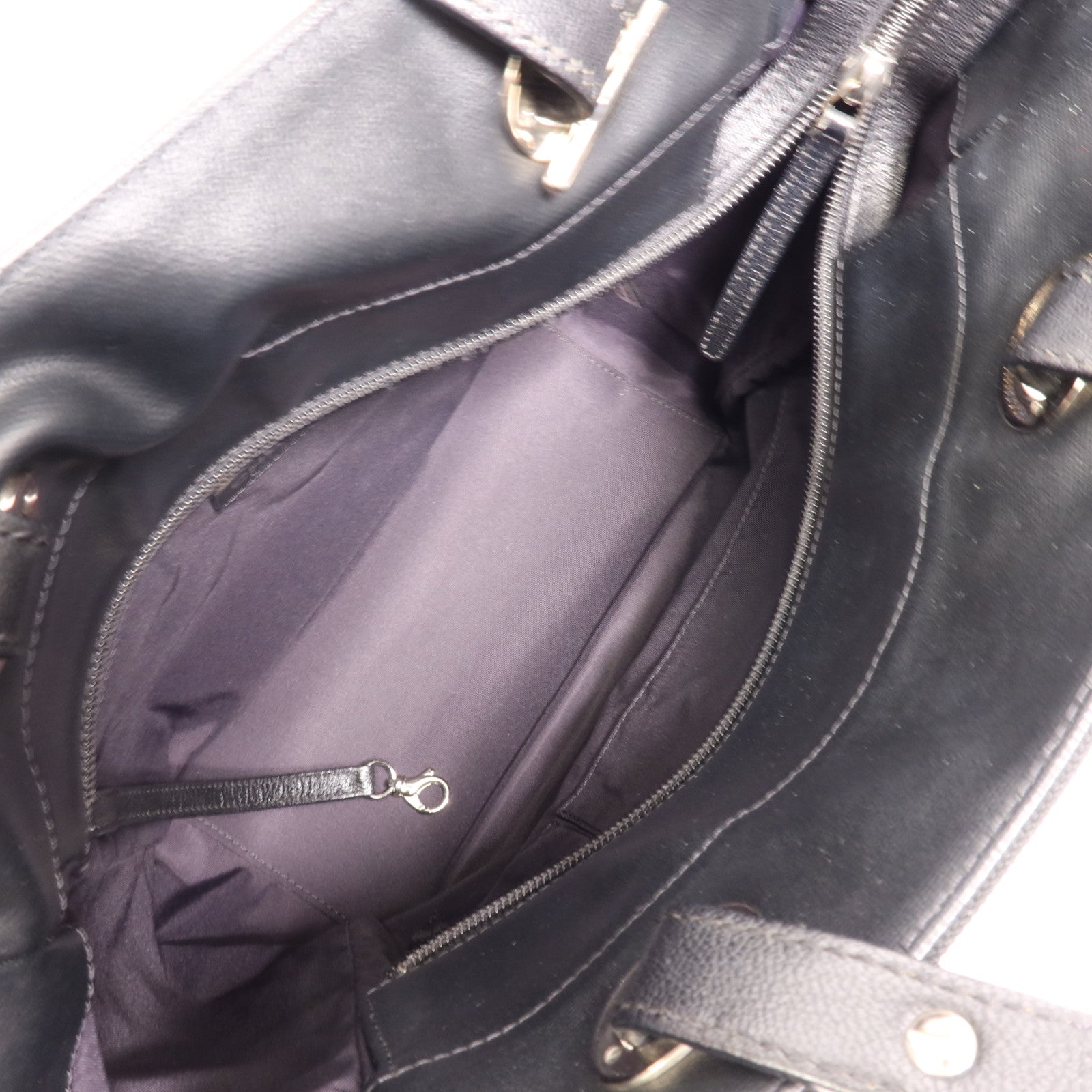 CHANEL 牛皮皮革Tote Bag銀扣手挽袋