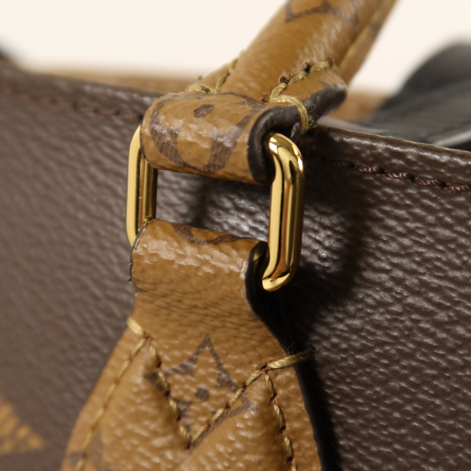 LOUIS VUITTON Monogram Giant Reverse On The Go GM金扣手挽肩背兩用袋