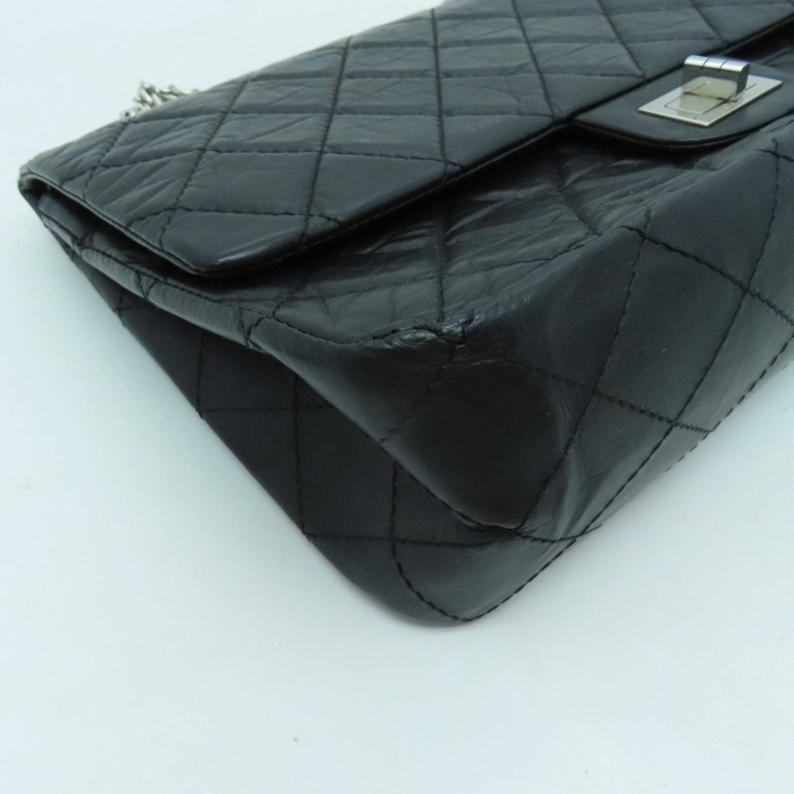 CHANEL 【清倉大減價】牛皮皮革2.55銀扣手挽肩背兩用袋黑色