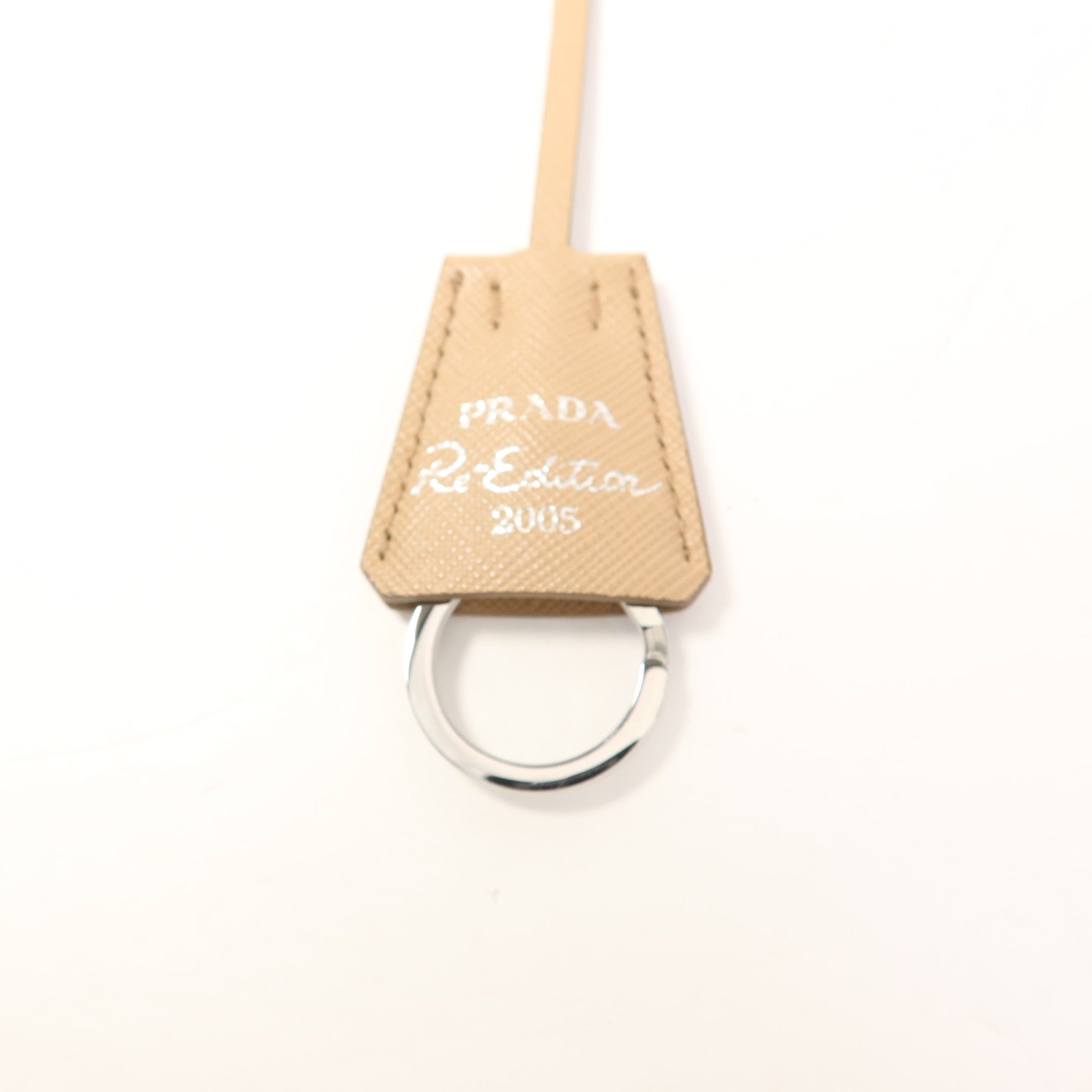 PRADA 尼龍Re-Edition 2005銀扣肩背袋