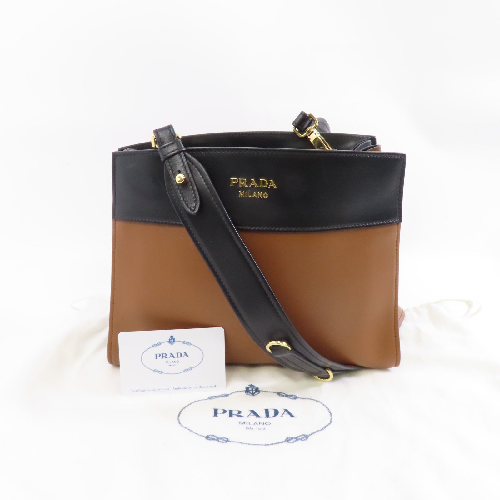 PRADA 【激減優惠】牛皮皮革Shoulder Bag金扣肩背袋啡色/黑色