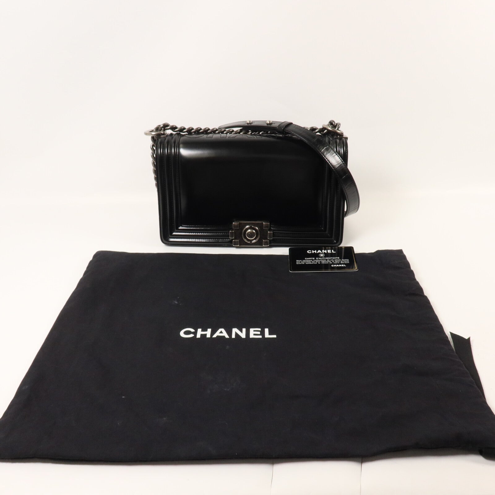 CHANEL 牛皮皮革Boy 25鏈帶肩背袋