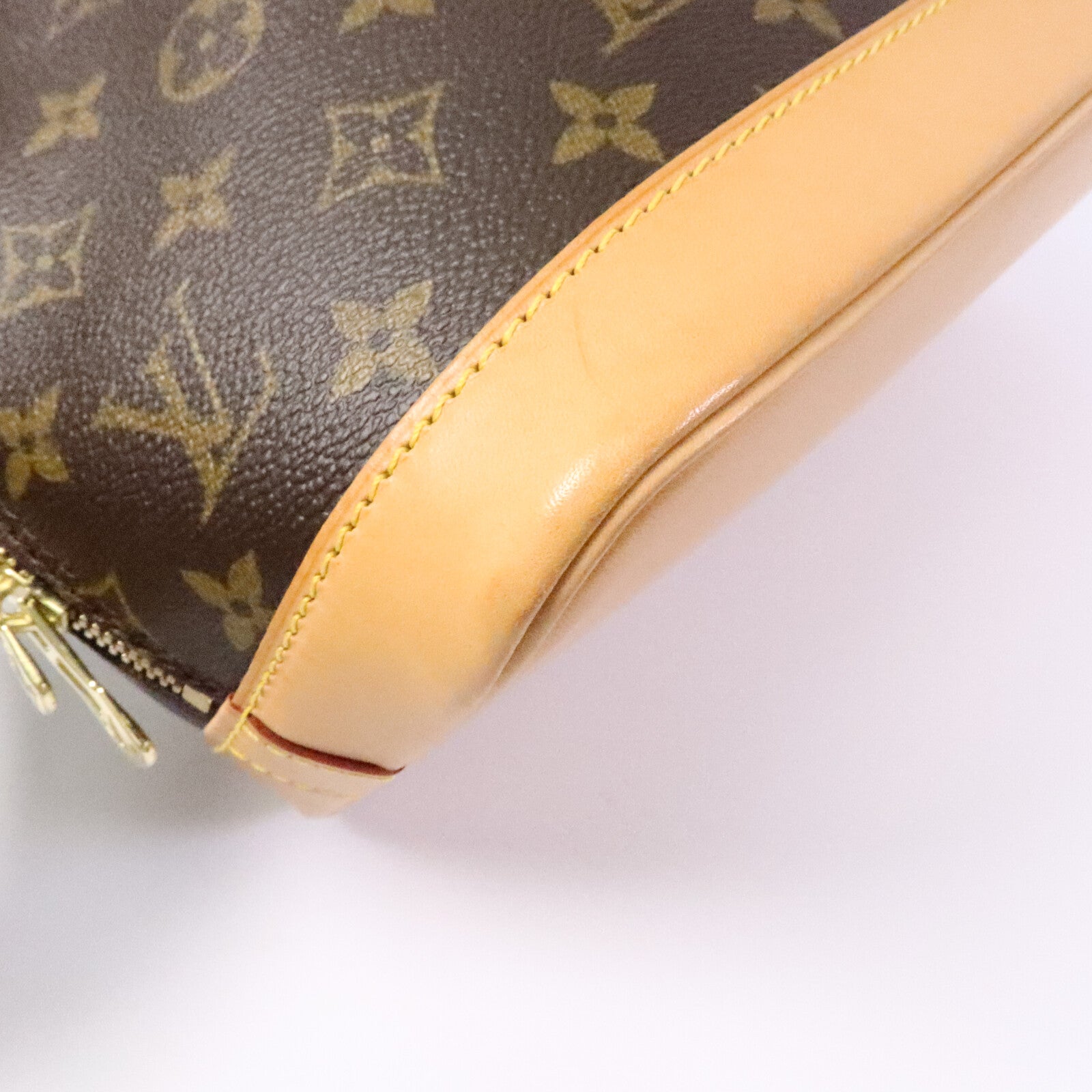 LOUIS VUITTON Monogram Alma金扣手挽袋