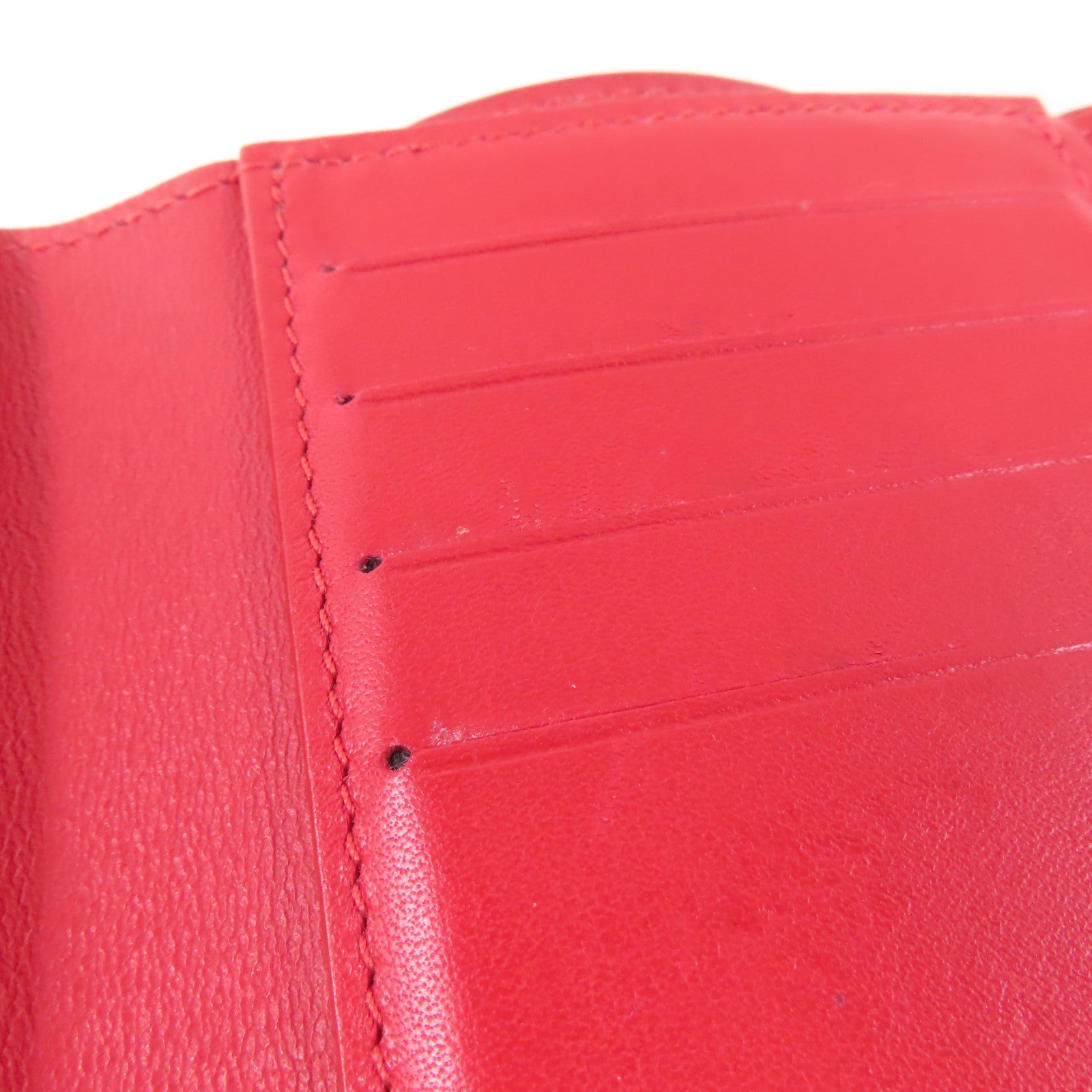 LOUIS VUITTON 牛皮皮革Capucines金扣錢包