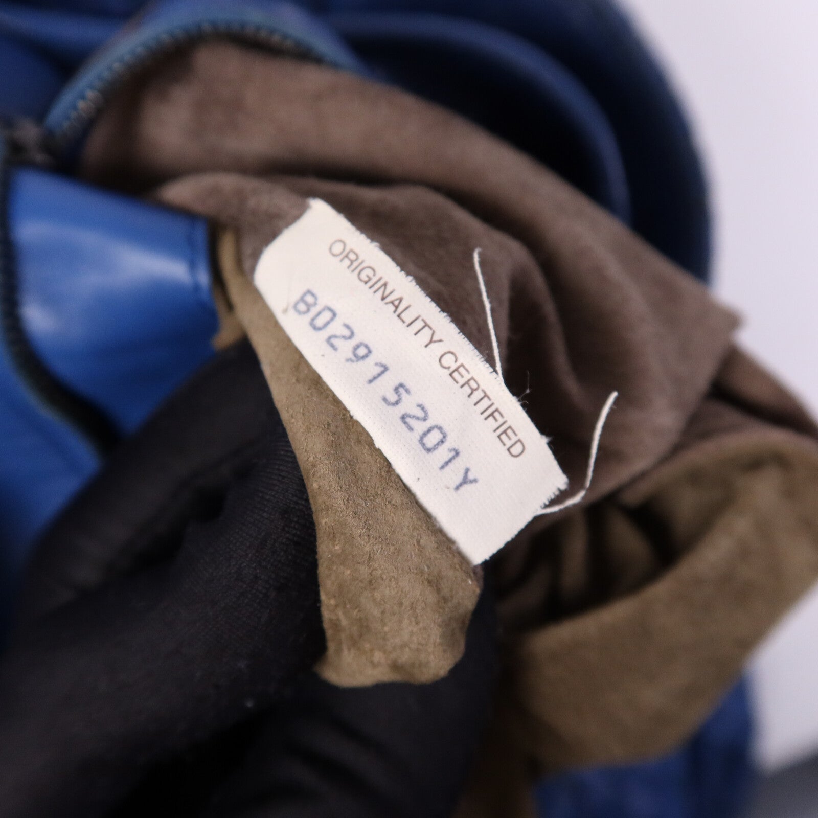 BOTTEGA VENETA 牛皮皮革Shoulder Bag銀扣肩背袋