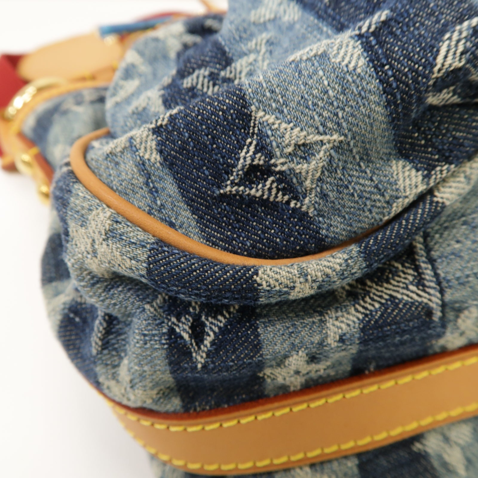 LOUIS VUITTON Monogram Denim Porte Epaue Raye金扣肩背袋藍色