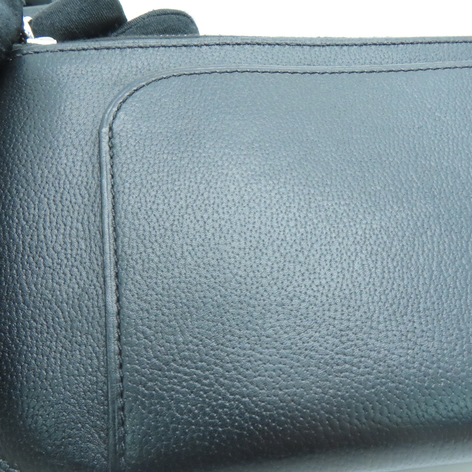 HERMES Allegretto皮革Etui Strap GM銀扣手拿包Noir/黑色