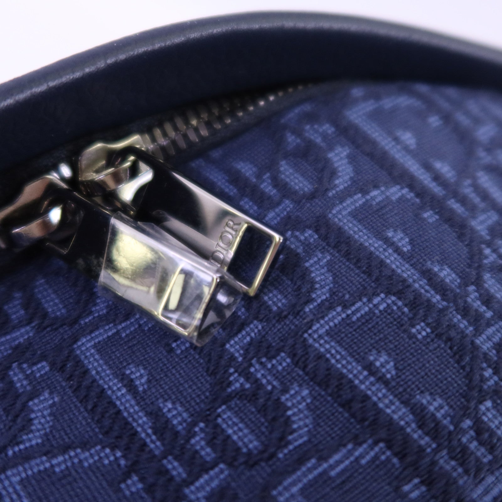 Dior Obriqur帆布/牛皮皮革Dior X Kaws Rider 2.0 Zipped Backpack銀扣背包