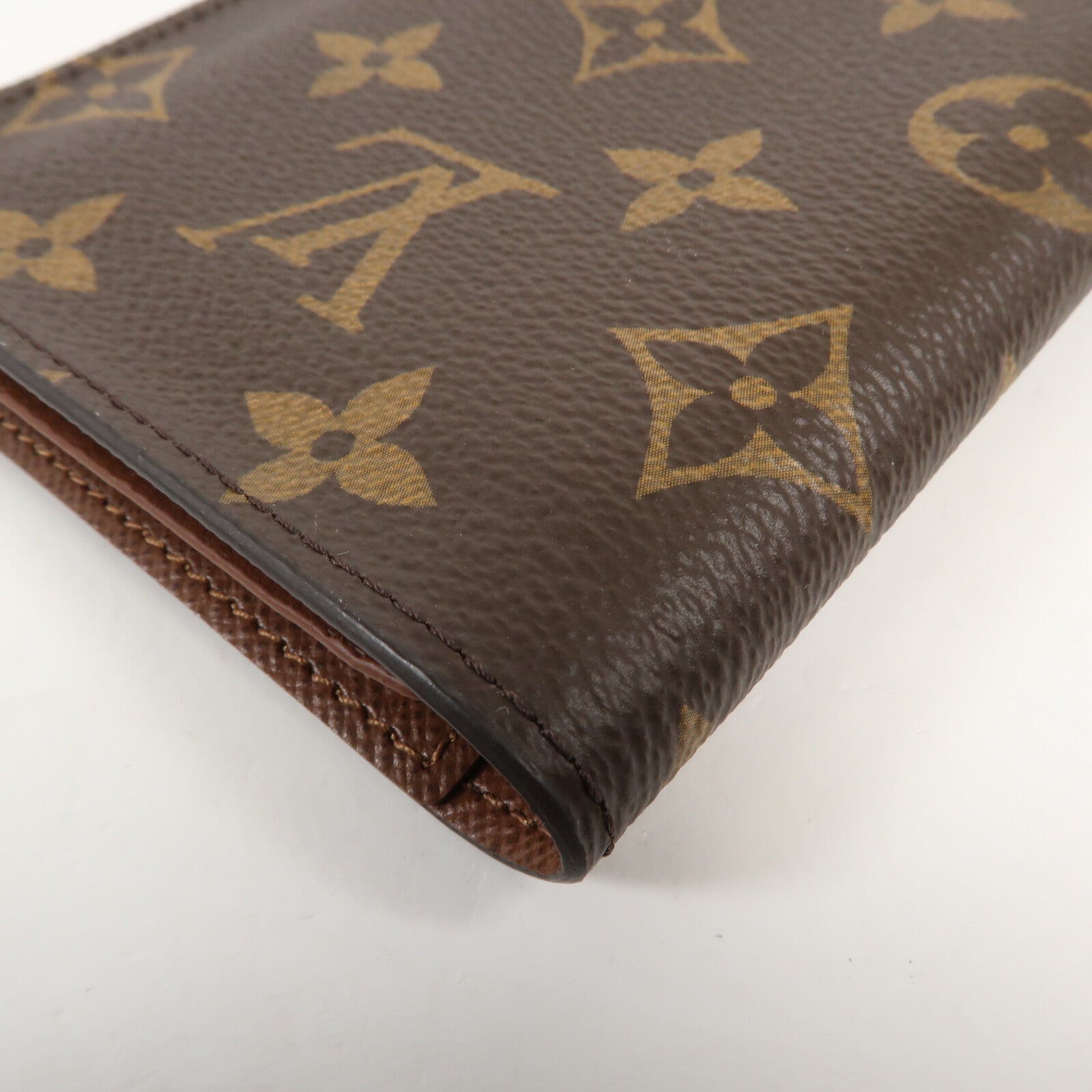 LOUIS VUITTON Monogram Passport Cover護照套